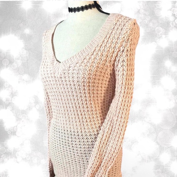 Rue 21 Y2K Babydoll Soft Pink V-neck Knit sweater - Picture 2 of 7